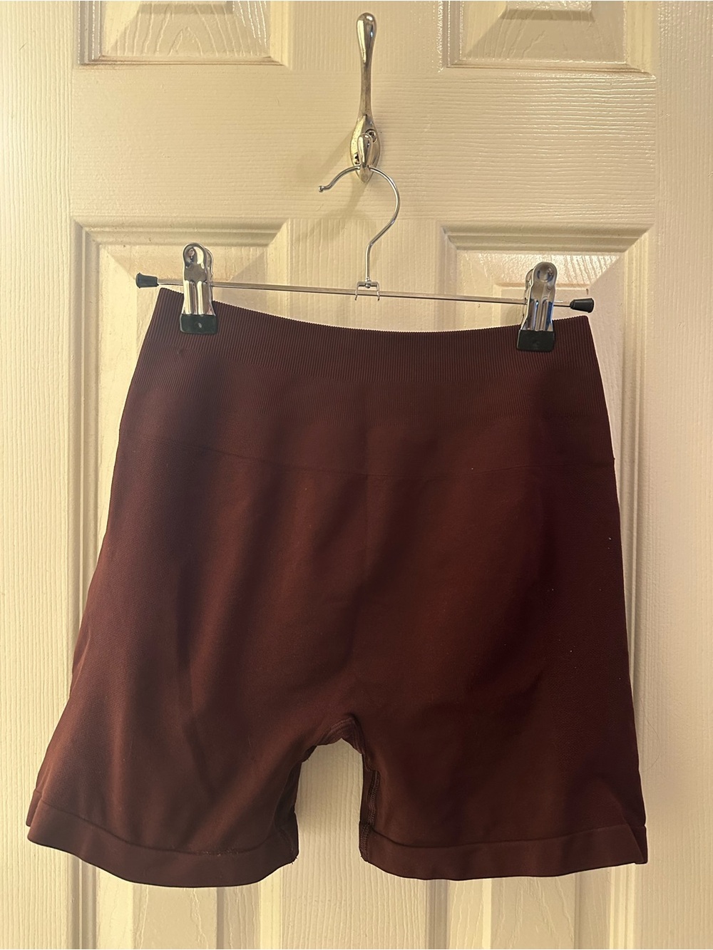 Alphalete Amplify High-Waist Seamless Shorts